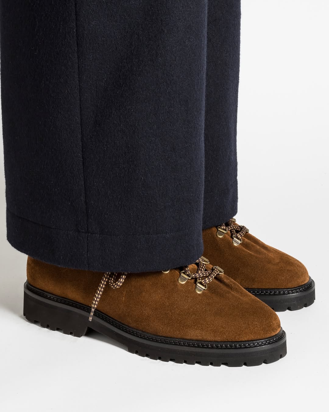 Men's Soft Leather Lace-Up Shoes