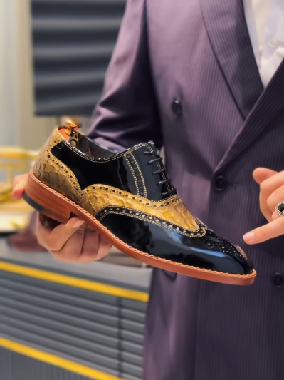 Yellow & Black High-Gloss Leather Shoes