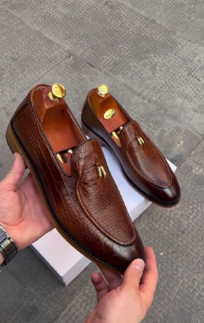 Brown Textured Leather Shoes