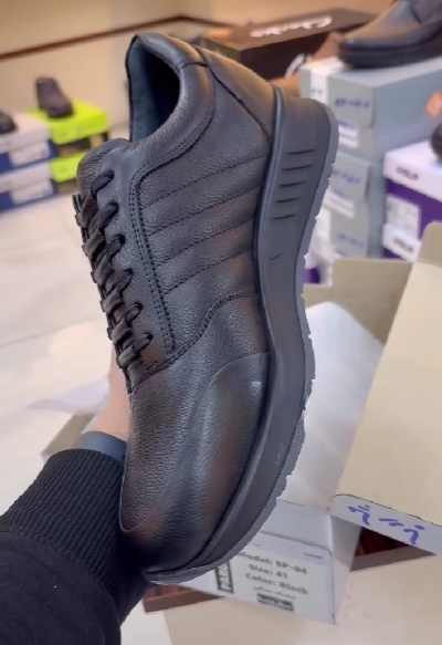 Black Leather Men's Sneakers