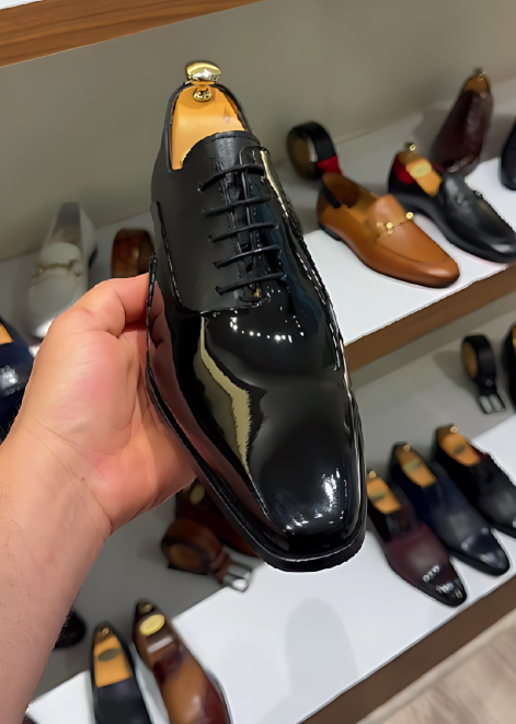 The Royal Hand Craft Black Patent Leather Plain Toe Oxford Men Shoe