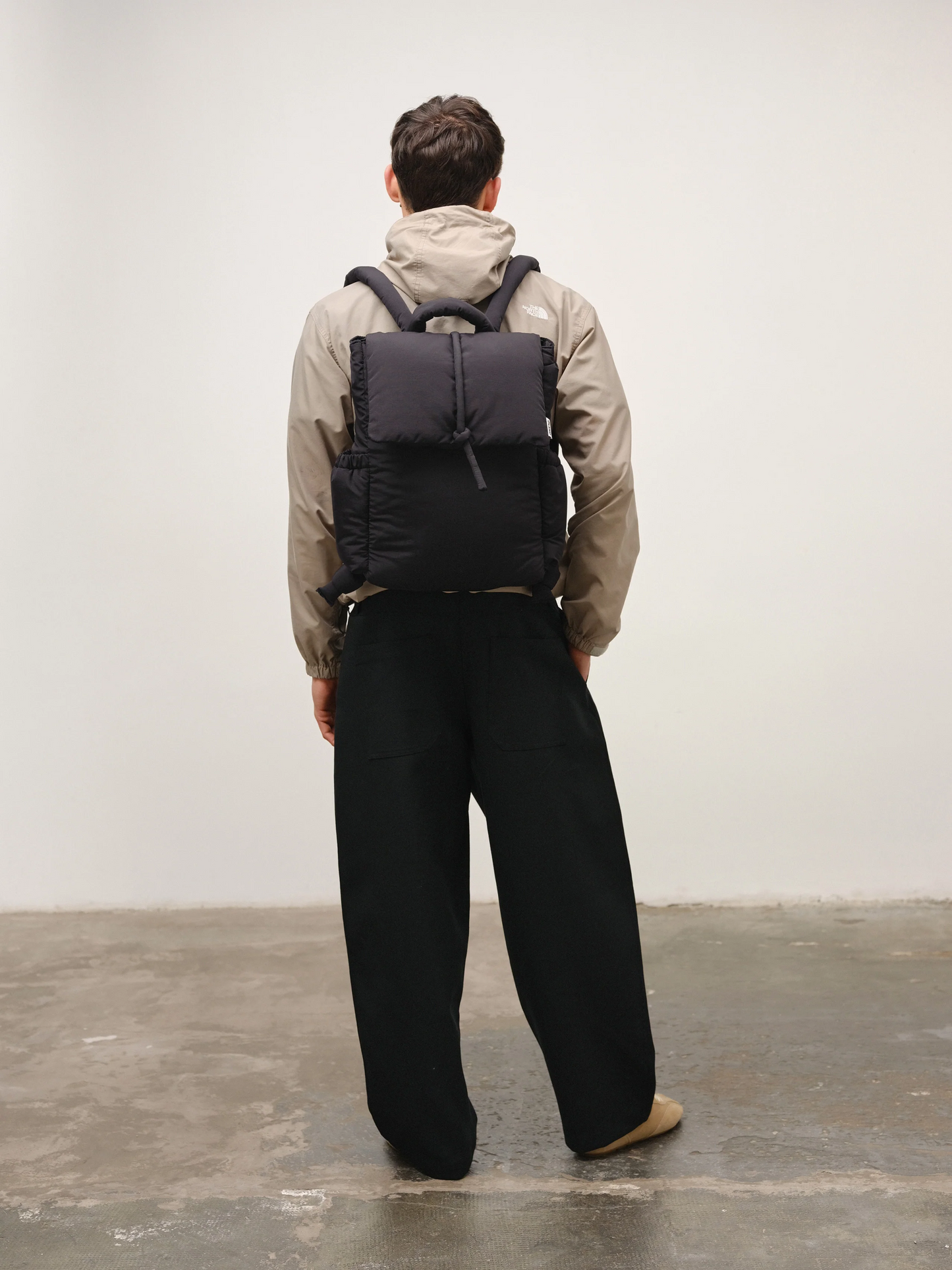 Lightweight & Large-Capacity Puff Backpack