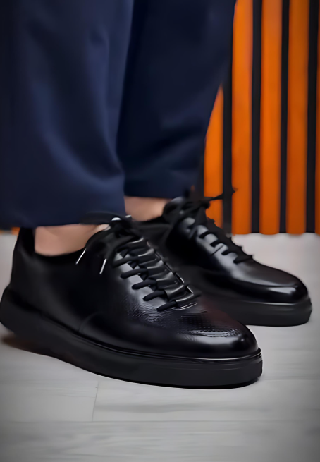 Black Lace-Up Casual Leather Shoes