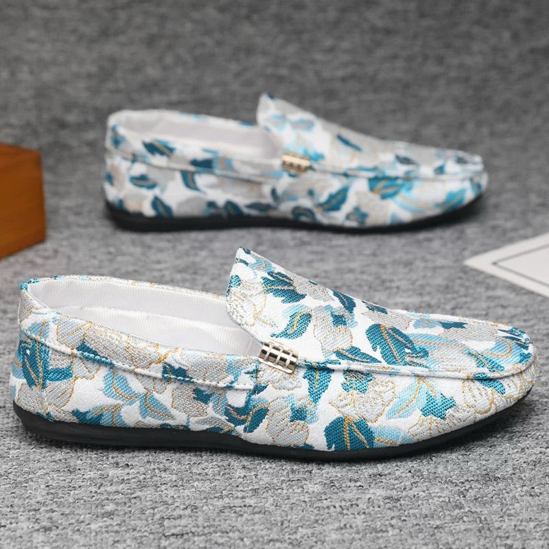 Men's Embroidered Flower Slip-On Shoes