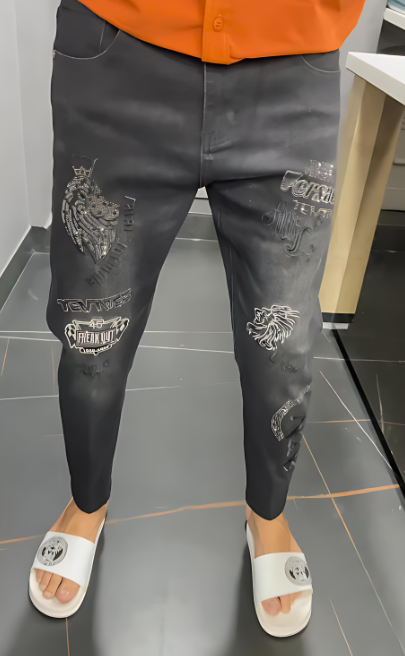 Men's Gray Jeans With Rhinestones