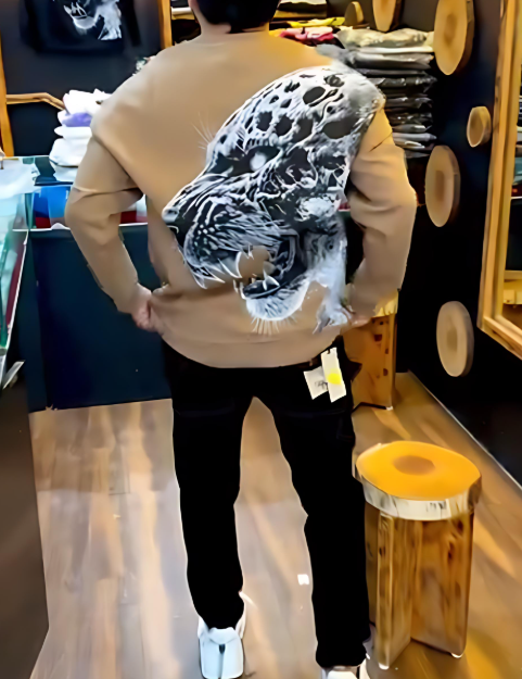 Men's Tiger Print Crew Neck Sweatshirt