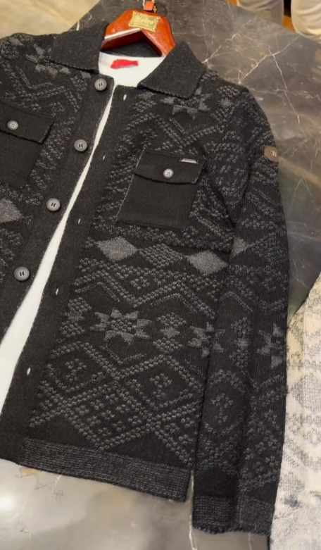 Men's casual knitted cardigan