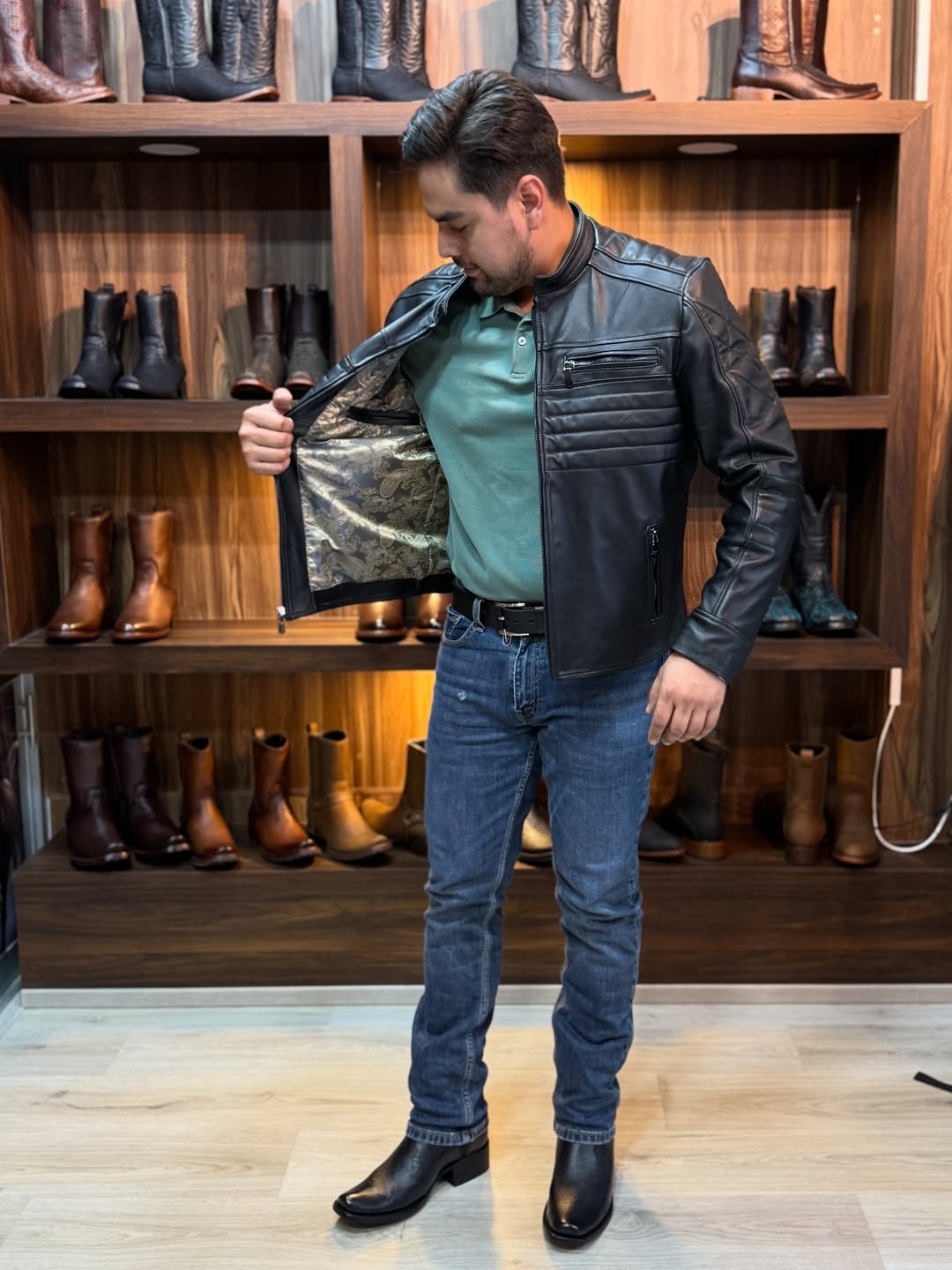 Men's classic soft leather jacket