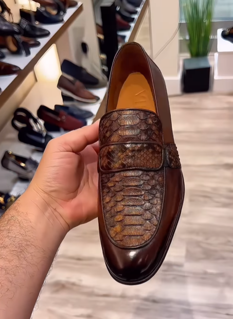 Brown Faux-Crocodile Leather Shoes