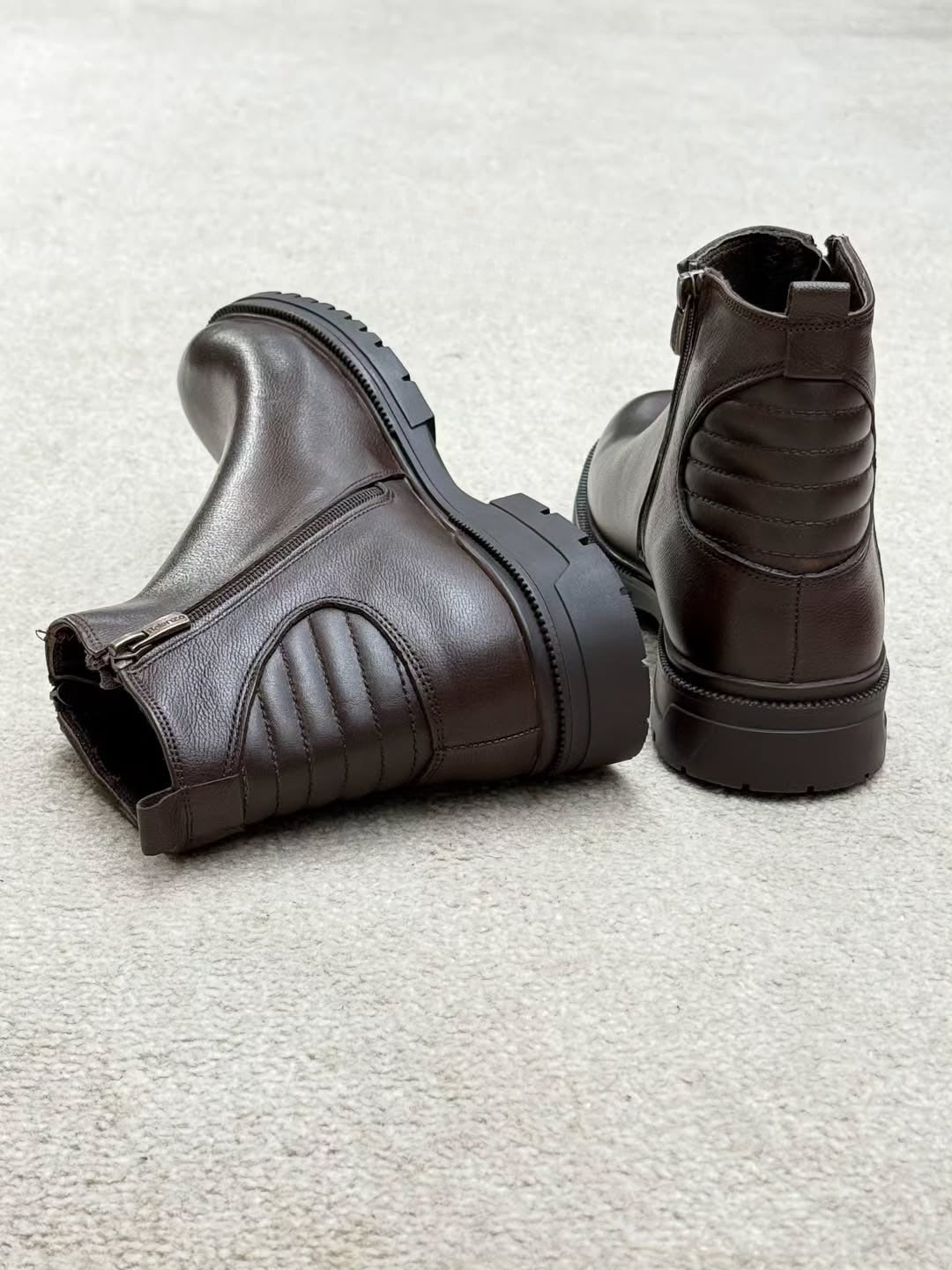 Men's slanted zipper leather shoes