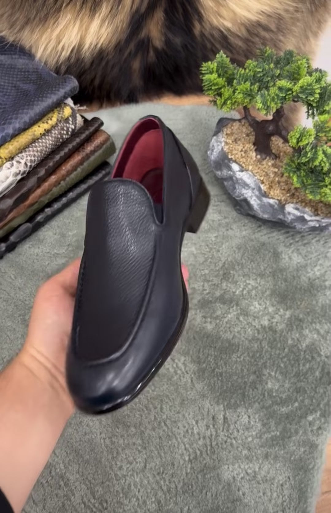 Men's red lining soft leather shoes