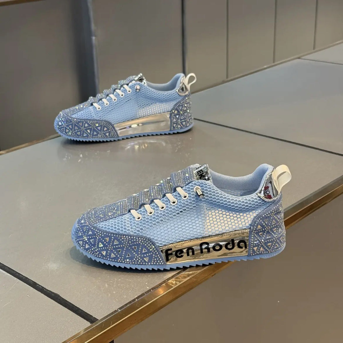 Men's rhinestone mesh slip-on shoes