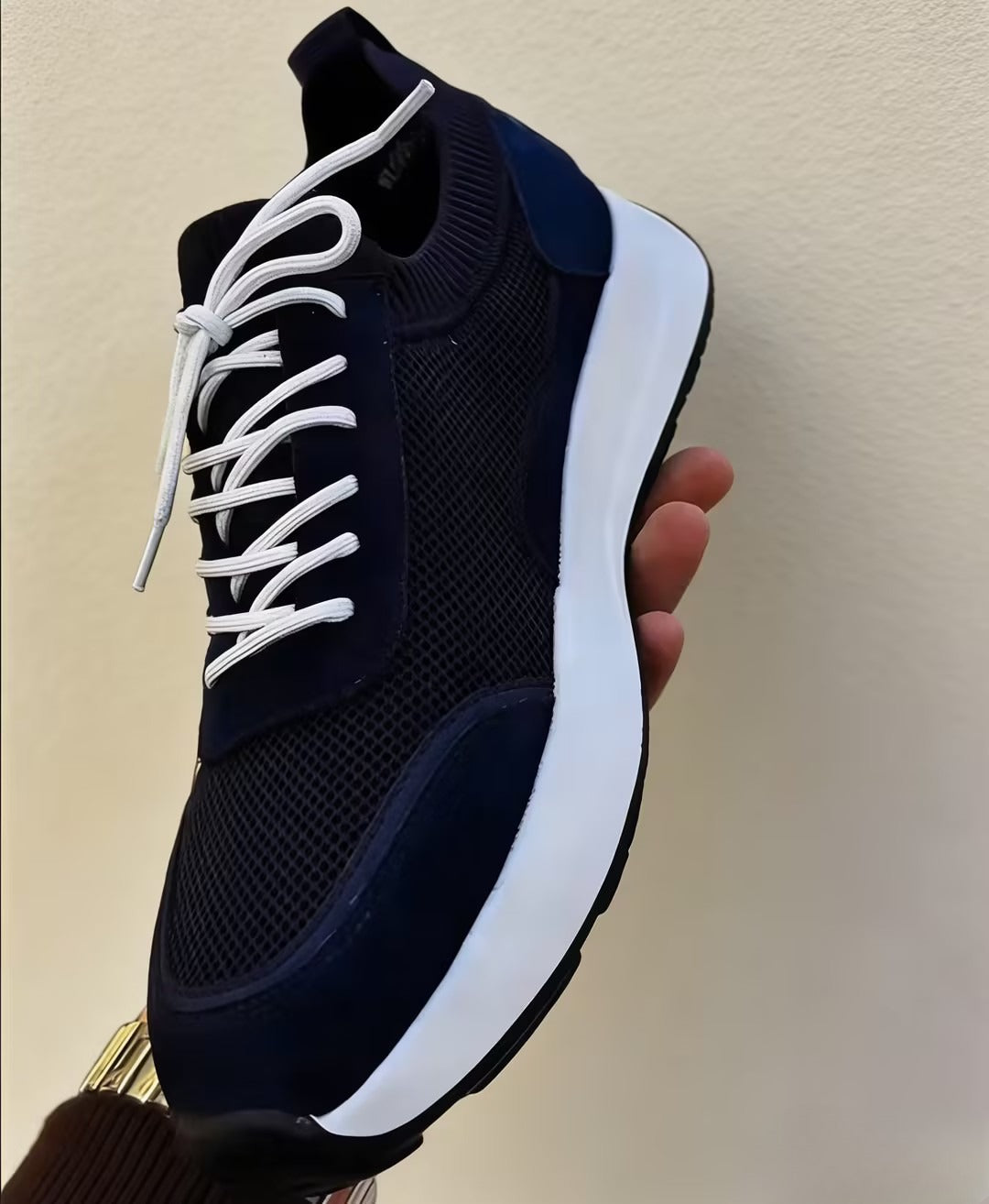 Men's casual breathable sports shoes