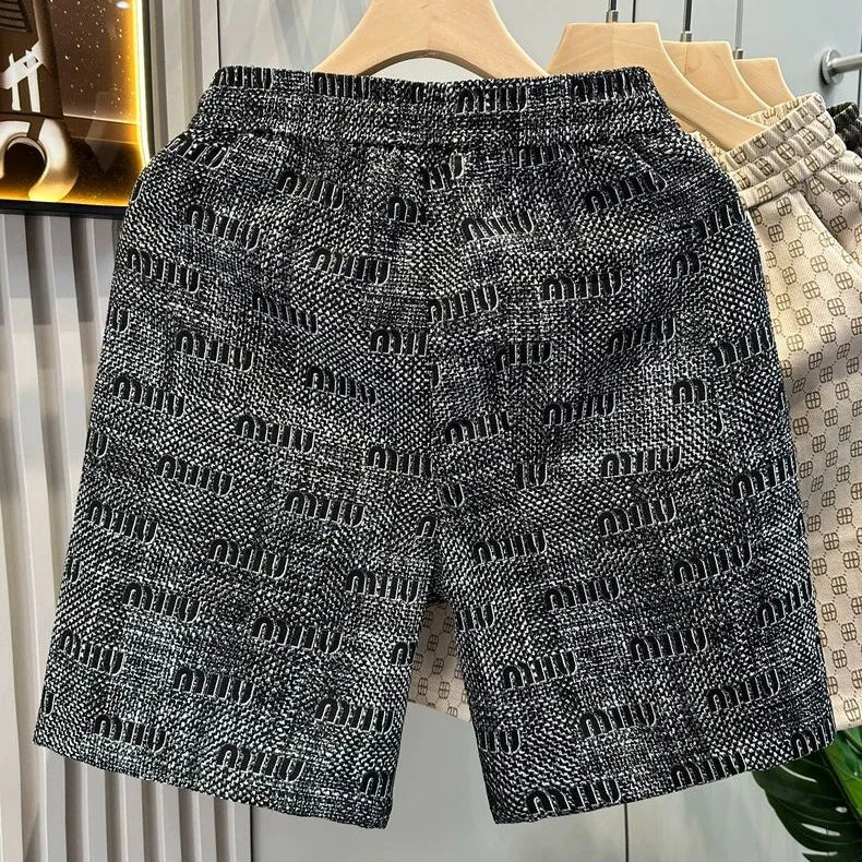 Crisp high-quality versatile shorts