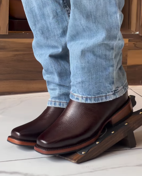 Men's Classic Leather Ankle Boots