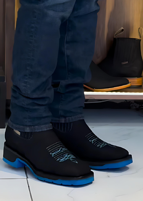 Blue Embroidered Men's Martin Boots