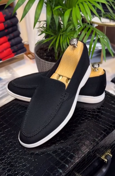 Black Men's Casual Shoes