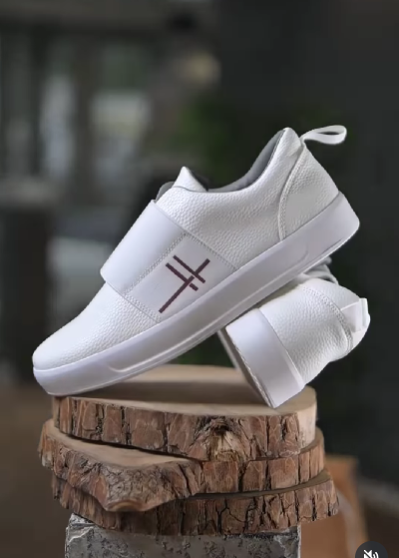 Men's Slip-On Casual Shoes