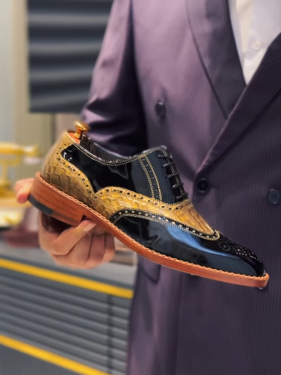 Yellow & Black High-Gloss Leather Shoes