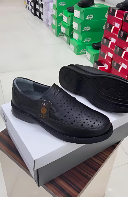 Men's Breathable Slip-On Leather Shoes