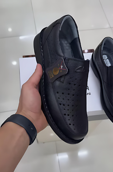 Men's Breathable Slip-On Leather Shoes