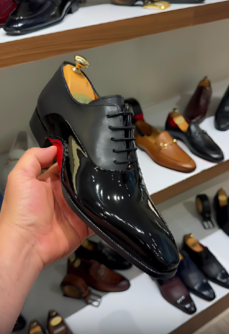The Royal Hand Craft Black Patent Leather Plain Toe Oxford Men Shoe