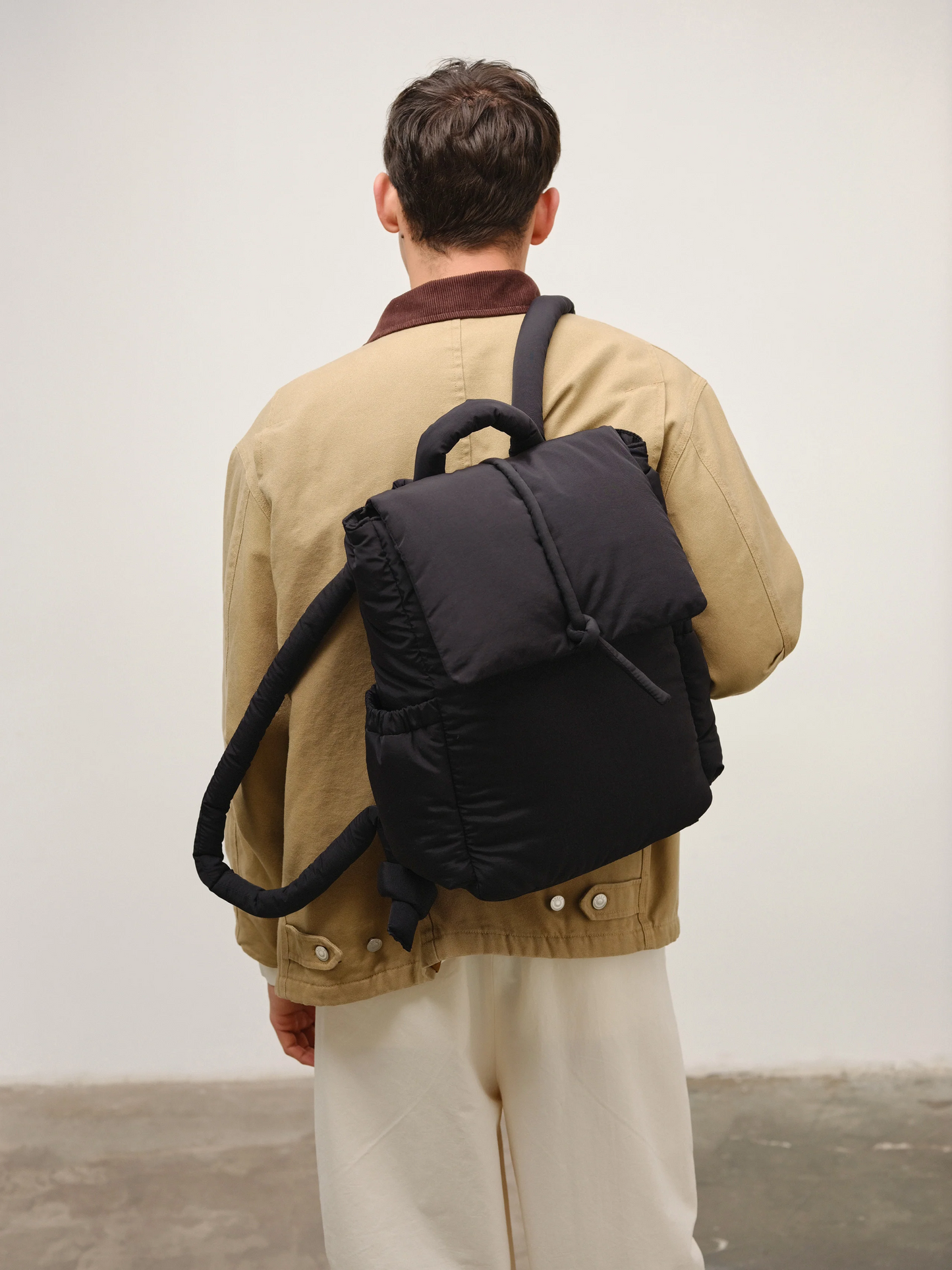Lightweight & Large-Capacity Puff Backpack