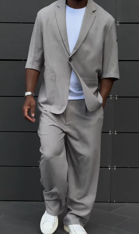 Casual Men's Short-Sleeved Suit