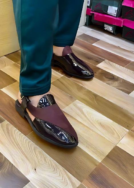 Men's Shiny Leather Buckle Shoes
