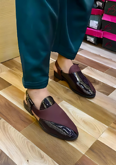 Men's Shiny Leather Buckle Shoes