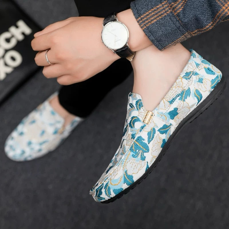 Men's Embroidered Flower Slip-On Shoes
