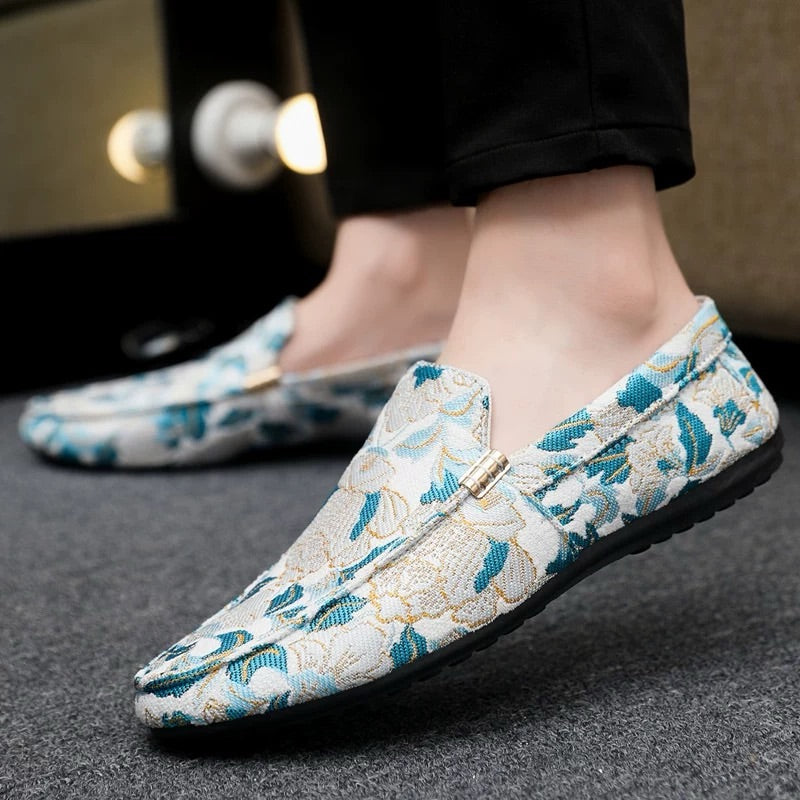 Men's Embroidered Flower Slip-On Shoes