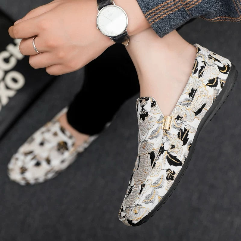 Men's Embroidered Flower Slip-On Shoes