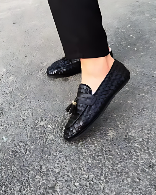Super Soft Tassel Woven Leather Shoes