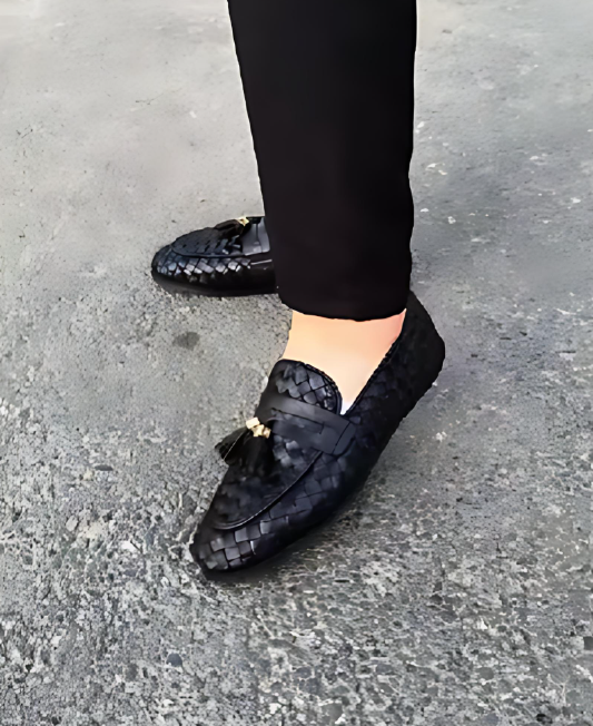 Super Soft Tassel Woven Leather Shoes