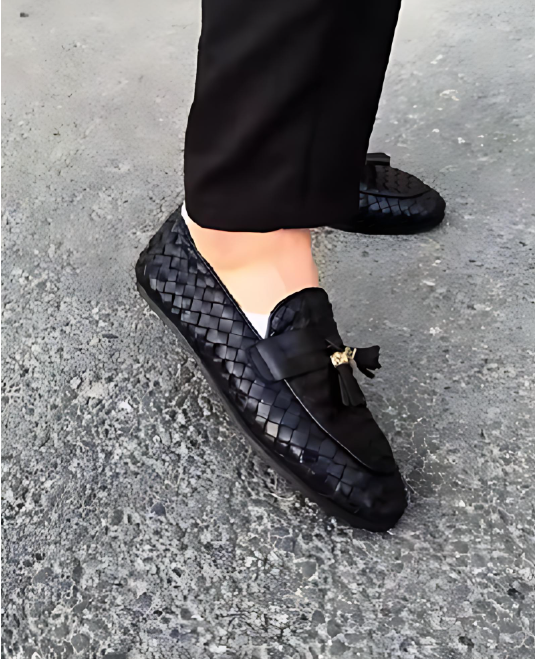 Super Soft Tassel Woven Leather Shoes