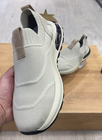 Men's Mesh Breathable Slip-On Shoes