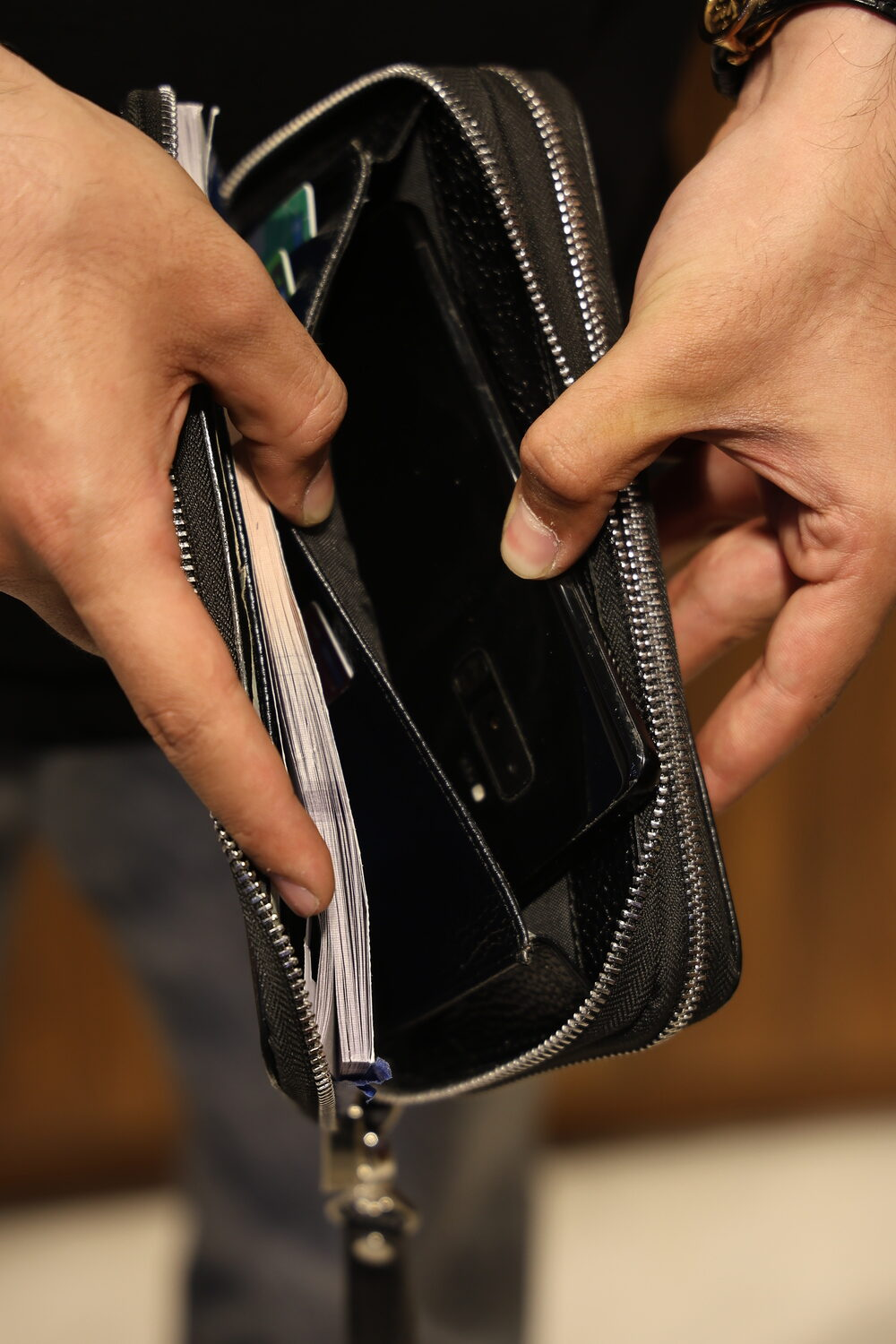 Men's Classic Leather Handbag