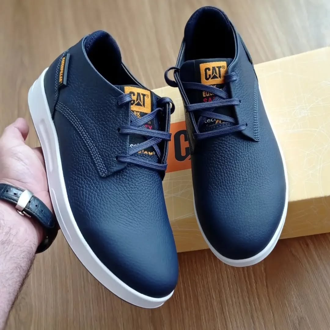 Men's Soft Leather Lace-Up Shoes