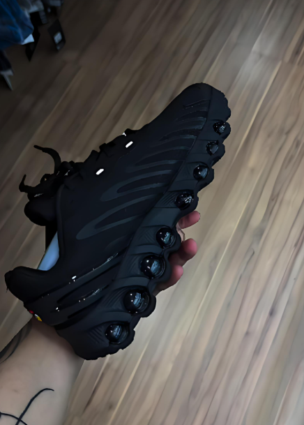 Men's Black Casual Sneakers