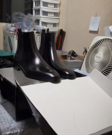 Men's Classic Chelsea Boots