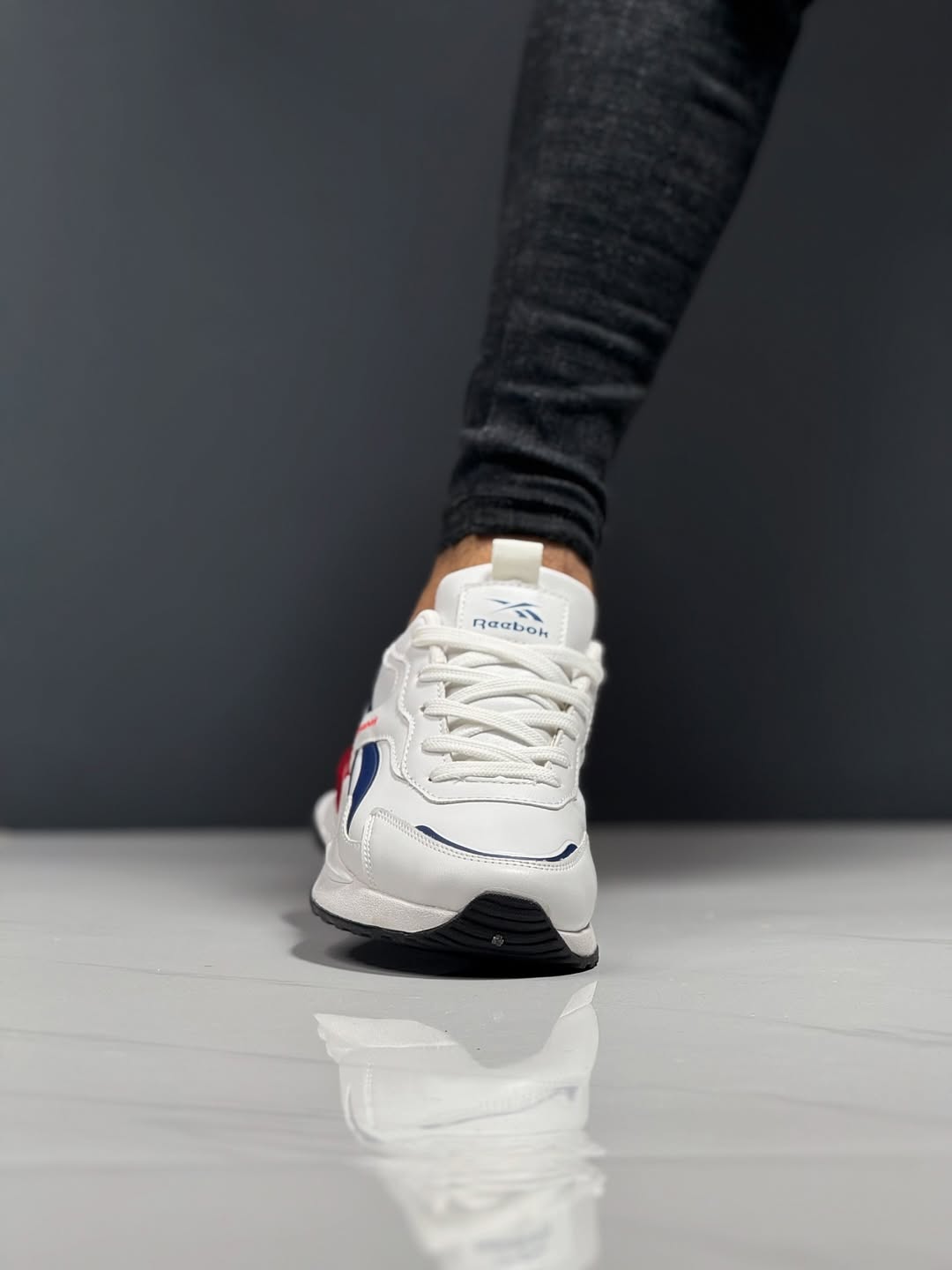 Men's Casual & Comfortable Sports Shoes