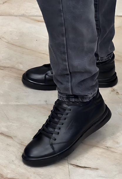 Men's All-Black Lace-Up Casual Leather Shoes