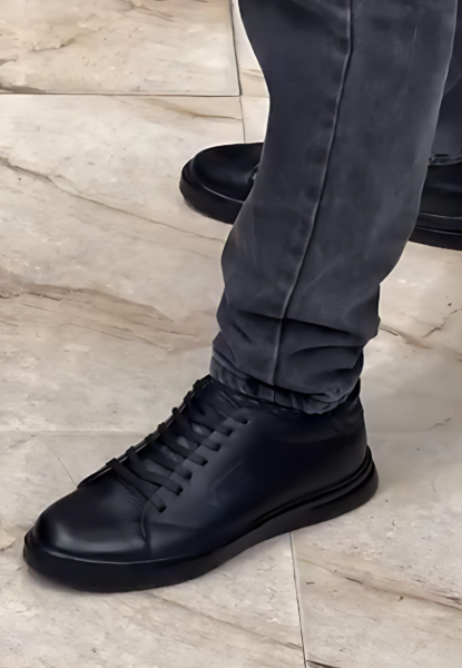 Men's All-Black Lace-Up Casual Leather Shoes