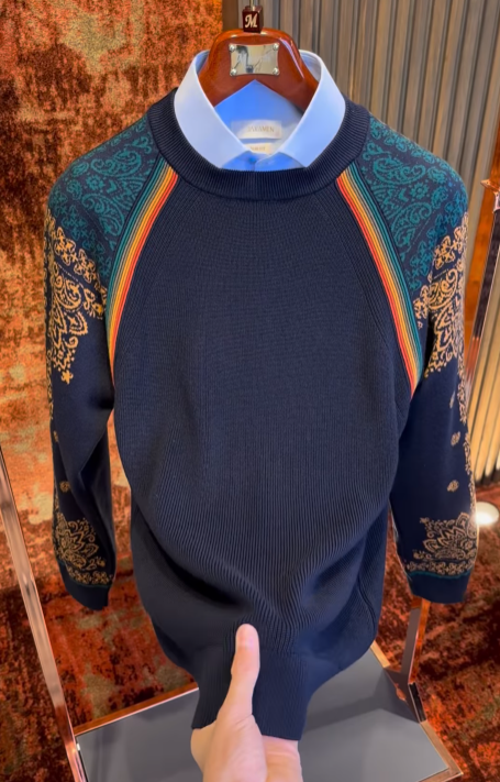 Men's printed round neck long-sleeved top