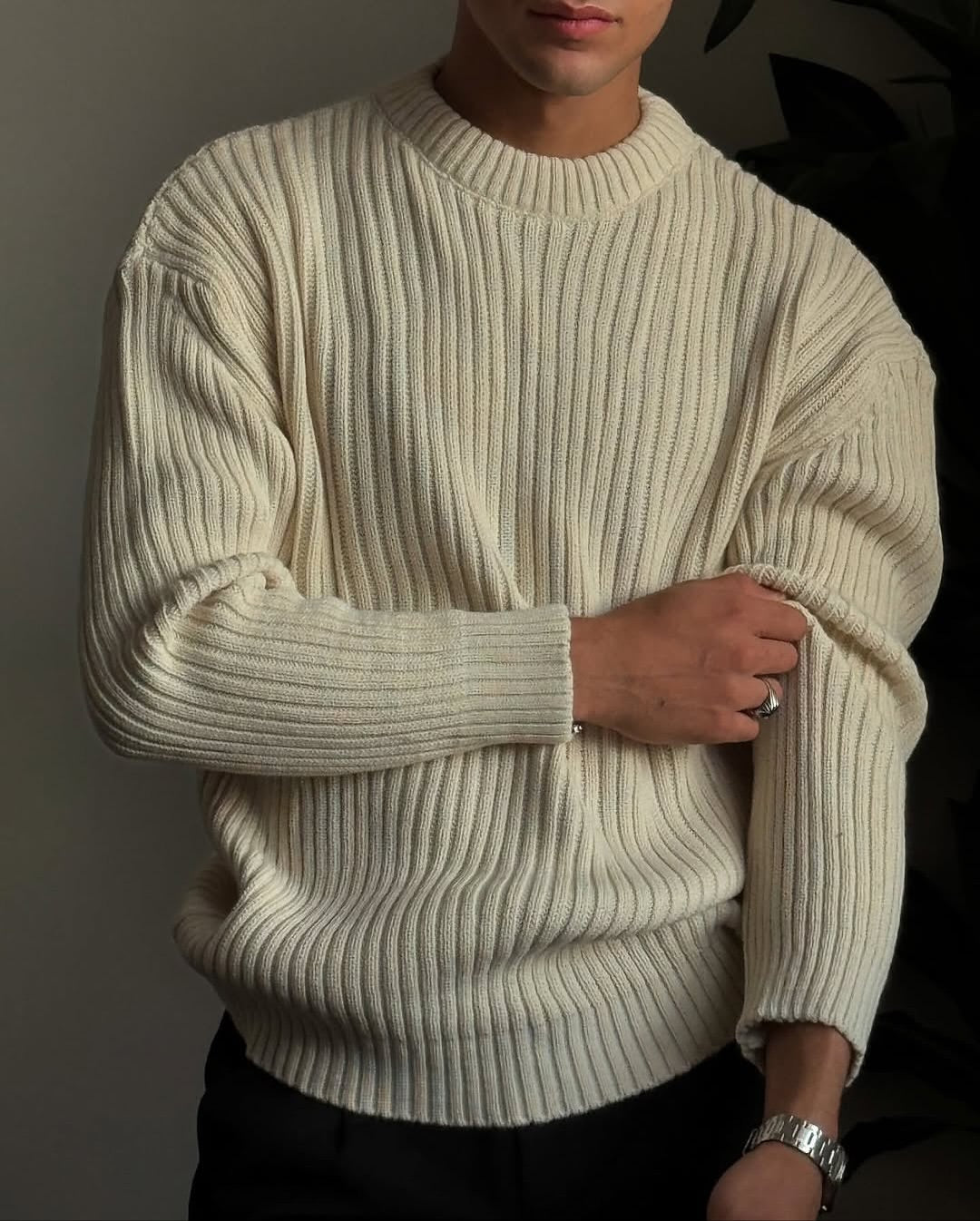 Men's classic thick sweater