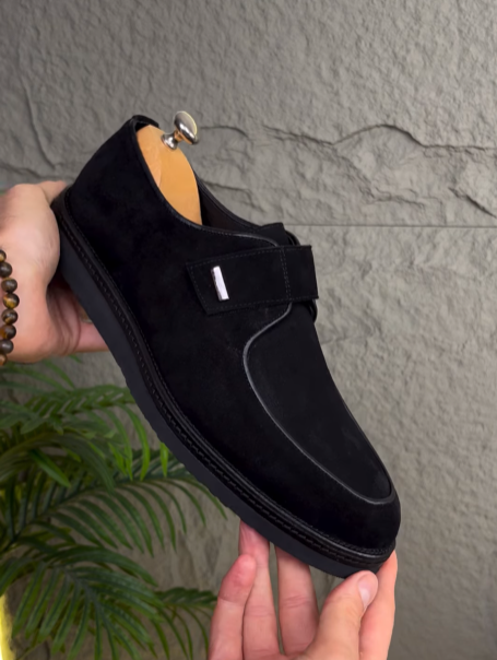 Men's suede slip-on shoes