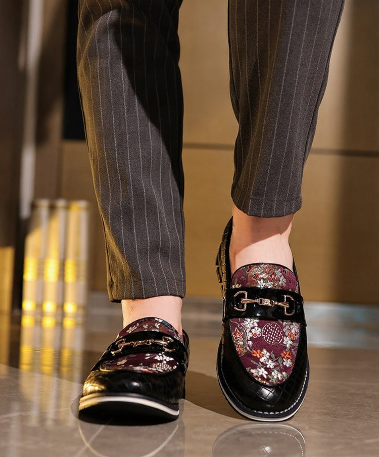 Men's floral embroidered slip-on loafers