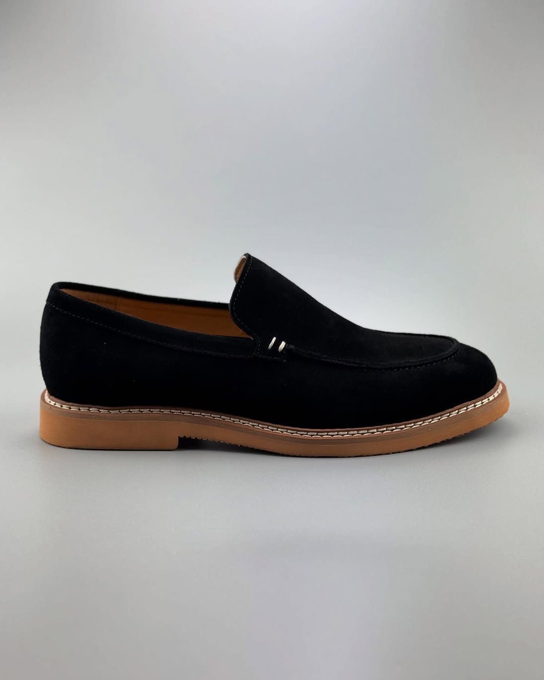 Men's suede slip-on shoes