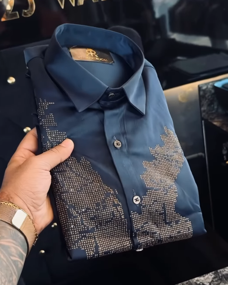 Men's textured shimmering shirt